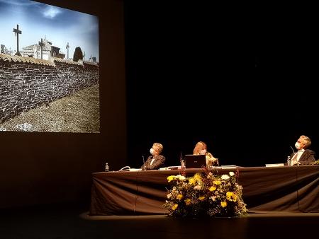 Mercedes Sanz de Andrés demuestra su pasión por el patrimonio que guardan los cementerios de la provincia en una nueva publicación de las...