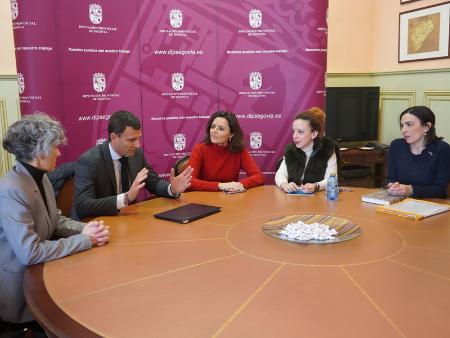 La Diputación y la Junta seguirán trabajando de forma conjunta por impulsar los programas de Empleo destinados a la población más vulnerable