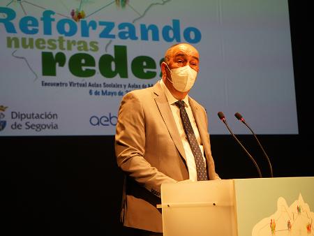 La Diputación refuerza las redes de sus proyectos comunitarios con un evento seguido por miles de personas de la provincia a través de Internet