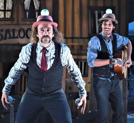 Teatro Juan Bravo: Yee Haw