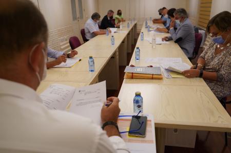 La Diputación de Segovia reparte 130.000 euros entre 146 emprendedores y autónomos como muestra de su compromiso con el desarrollo rural y la...