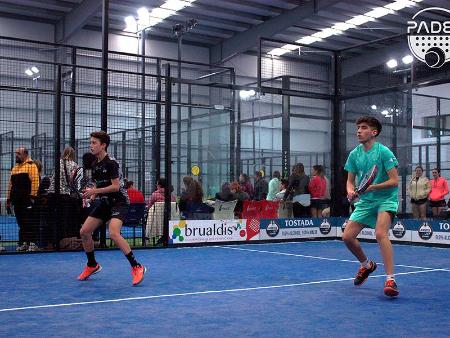 Imagen Sergio Tierno y Noelia García repiten triunfo en el Circuito Provincial de Pádel de la Diputación; esta vez acompañados de Víctor Ortega y Marian Sicilia