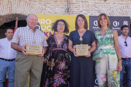 Garbanzos, vino y hojuelas protagonizan un fin de semana repleto de Alimentos de Segovia, que ha tenido como puntos de encuentro a Labajos,...
