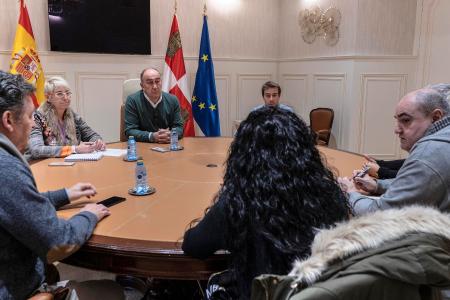 La Diputación de Segovia inicia los trámites para sacar una nueva licitación pública del Servicio de Ayuda a Domicilio contemplando los costes...