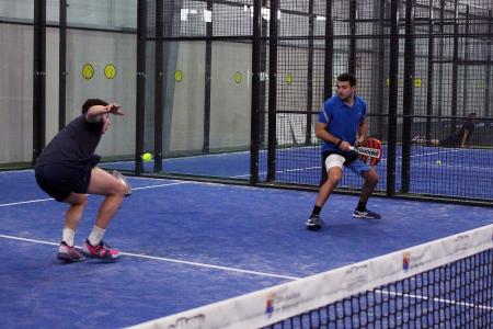 La ausencia de los jóvenes en la tercera jornada del Circuito Provincial de Pádel Indoor de la Diputación abre las posibilidades de victoria...
