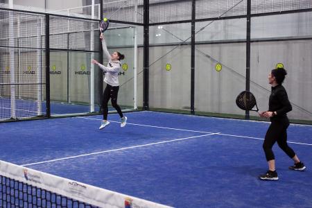 La ausencia de los jóvenes en la tercera jornada del Circuito Provincial de Pádel Indoor de la Diputación abre las posibilidades de victoria...