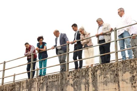 Alcaldes del sur de la provincia muestran a Miguel Ángel de Vicente el resultado de algunas mejoras en materia de conectividad o control del...
