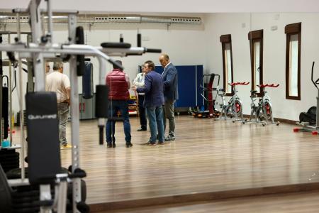 Alcaldes del sur de la provincia muestran a Miguel Ángel de Vicente el resultado de algunas mejoras en materia de conectividad o control del...