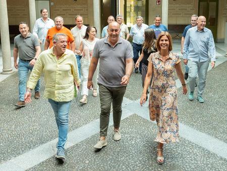 Imagen Miguel Ángel de Vicente y su equipo de Gobierno en la Diputación de Segovia consuman el primer año de legislatura cumpliendo compromisos con los pueblos y dando respuesta a la confianza de las personas que viven en ellos