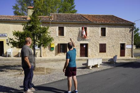 Los pueblos con menos población también reciben las atenciones del presidente de la Diputación en una nueva ronda de visitas institucionales...