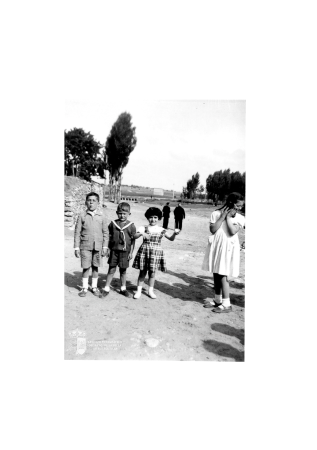 Domingo, Sole, Santi y Mila