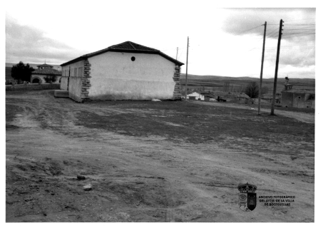 Calle Bayona, almacén de grano (actual ferretería)