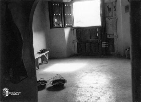 Calle Prado 9, zaguán de vivienda tradicional