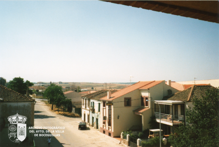 Calle Bayona (1990)