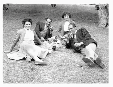 Paco y Paca, Antnio y Elisa. De picnic