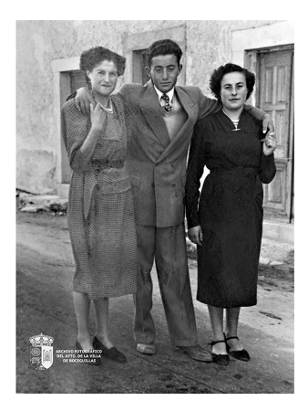 Maxi Sanz con sus hermanas Concha y Julita