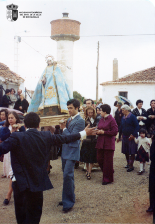 Procesión de la Virgen del Rosario, Turrubuelo (circa 1985)