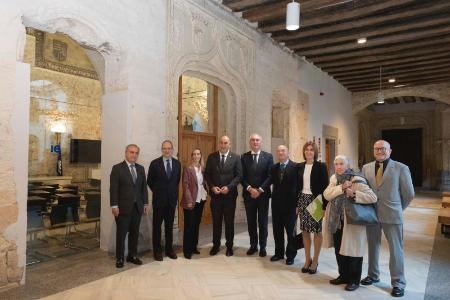 IE University reafirma su compromiso con Segovia durante la reunión del Patronato en la que ha participado el presidente de la Diputación