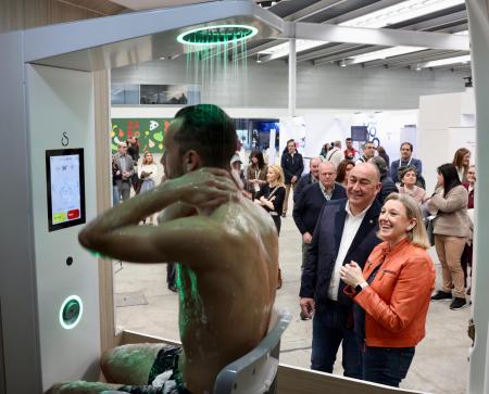 Miguel Ángel de Vicente visita FITECU en Zamora para conocer las últimas novedades en materia de innovación y tecnología al servicio del...