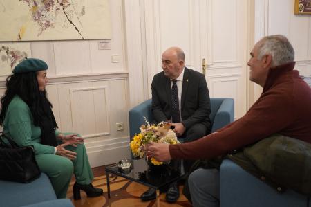 Miguel Ángel de Vicente repasa la actualidad de Fuenterrebollo, Otero de Herreros, Ayllón y Navalmanzano junto a sus regidores